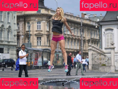 Zuzka Light Onlyfans Photo Gallery 