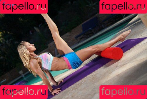 Zuzka Light Onlyfans Photo Gallery 