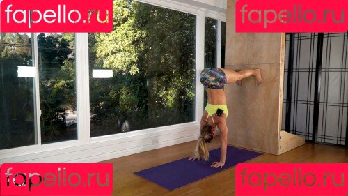 Zuzka Light Onlyfans Photo Gallery 