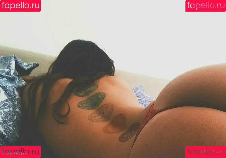 floraivyfree Onlyfans Photo Gallery 