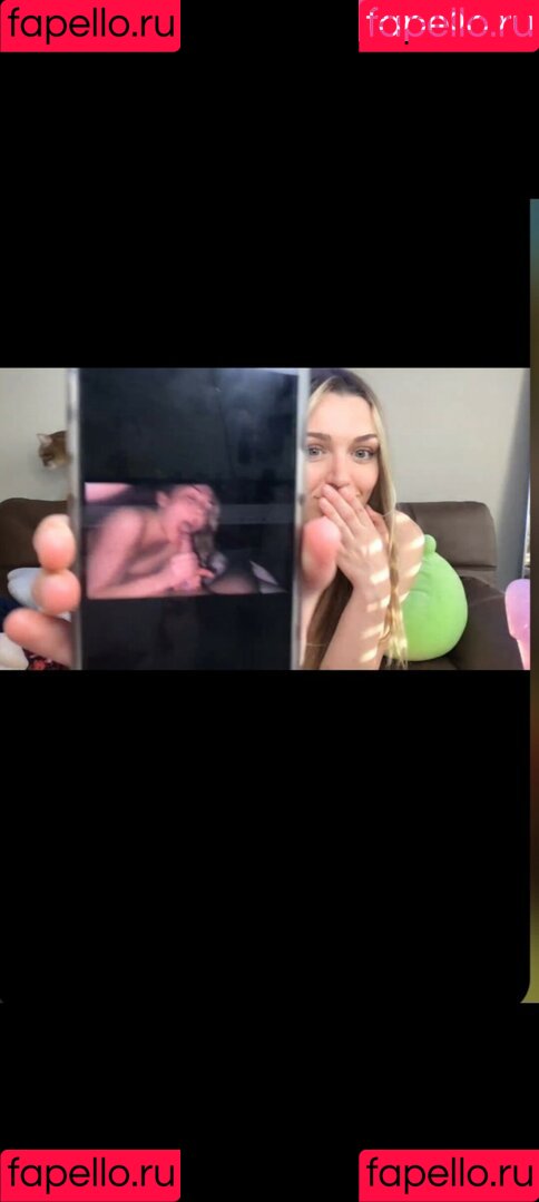 Ally Hardesty Onlyfans Photo Gallery 