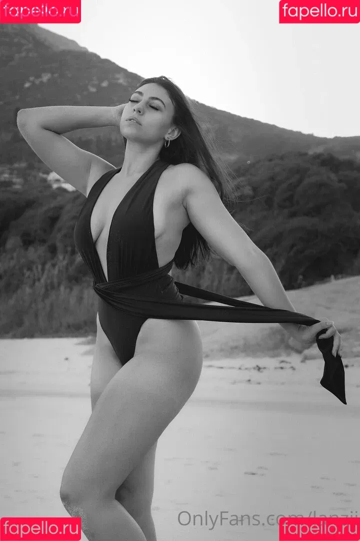lanzii Onlyfans Photo Gallery 