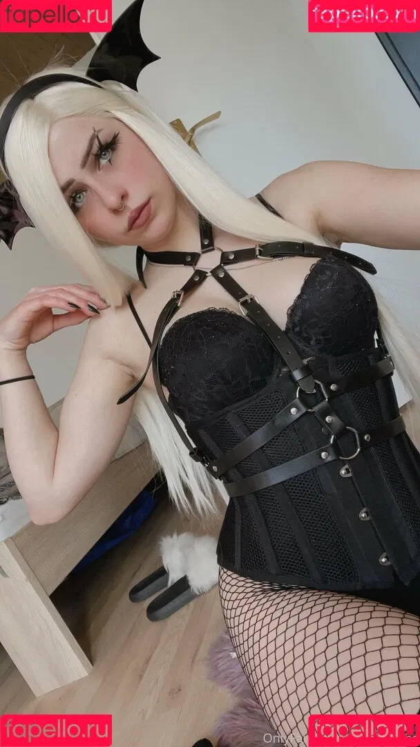 yumeblume Onlyfans Photo Gallery 