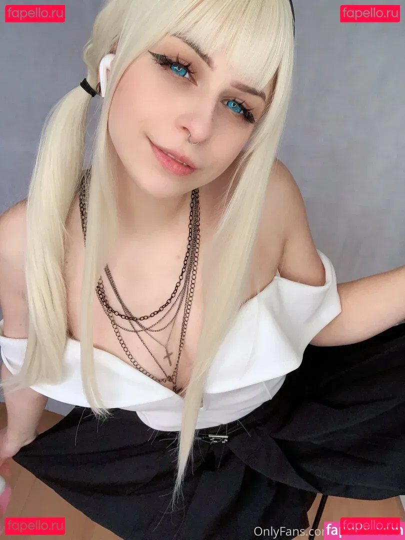 yumeblume Onlyfans Photo Gallery 