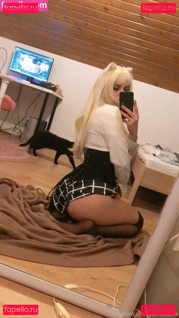 yumeblume Onlyfans Photo Gallery 