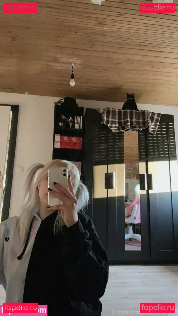yumeblume Onlyfans Photo Gallery 
