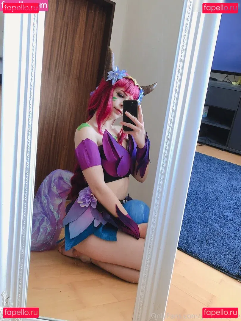 yumeblume Onlyfans Photo Gallery 