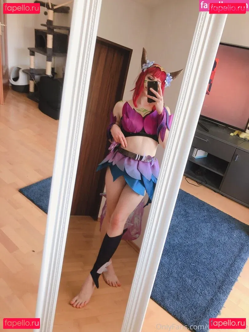 yumeblume Onlyfans Photo Gallery 