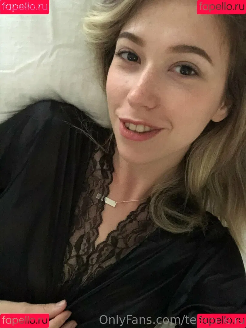teach_ella Onlyfans Photo Gallery 