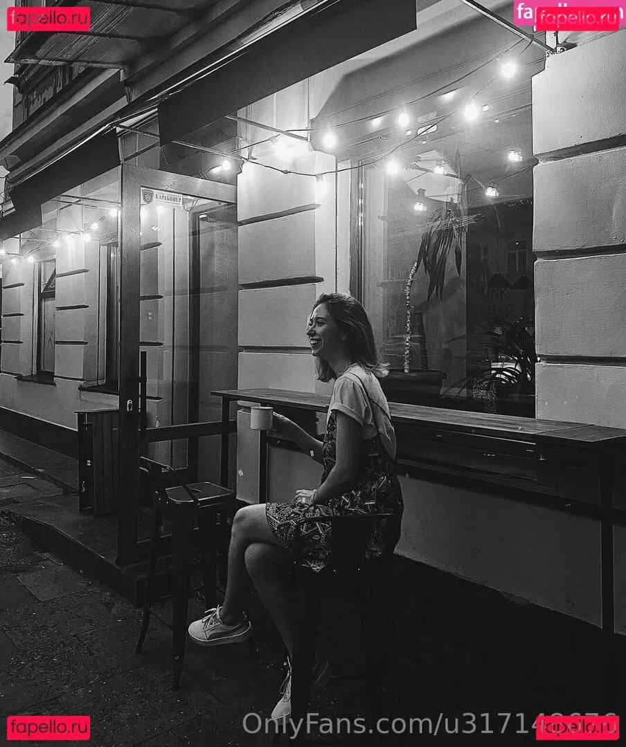 teach_ella Onlyfans Photo Gallery 