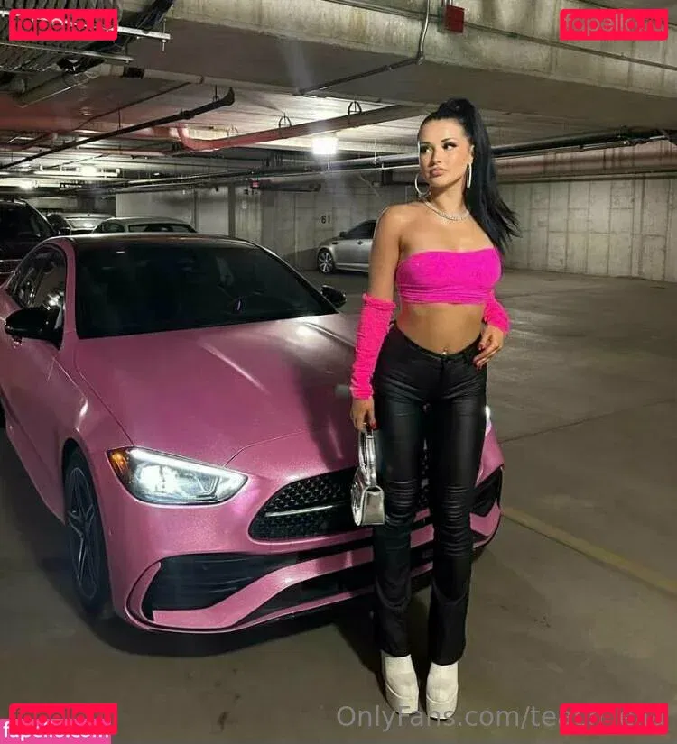 teach_ella Onlyfans Photo Gallery 