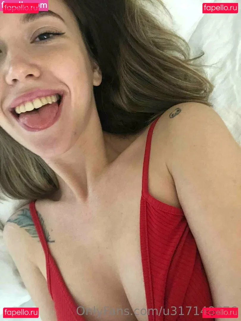 teach_ella Onlyfans Photo Gallery 