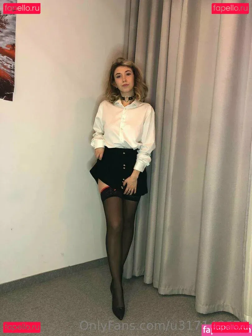 teach_ella Onlyfans Photo Gallery 