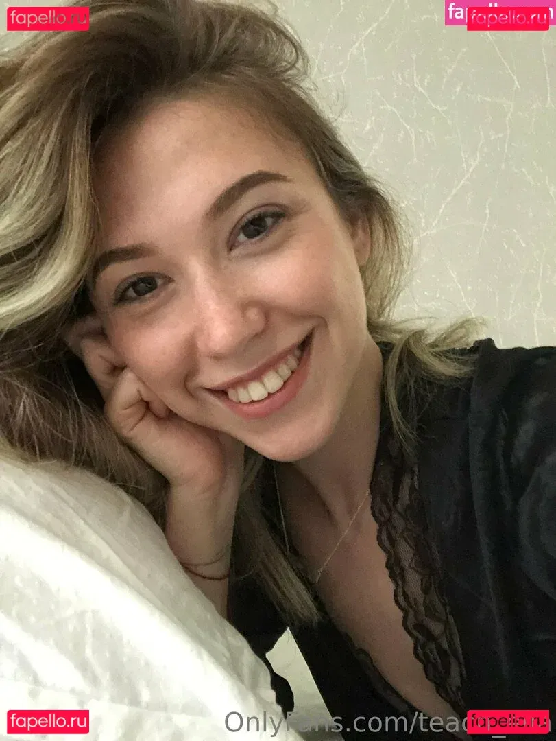 teach_ella Onlyfans Photo Gallery 