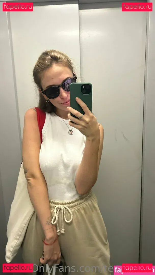 teach_ella Onlyfans Photo Gallery 