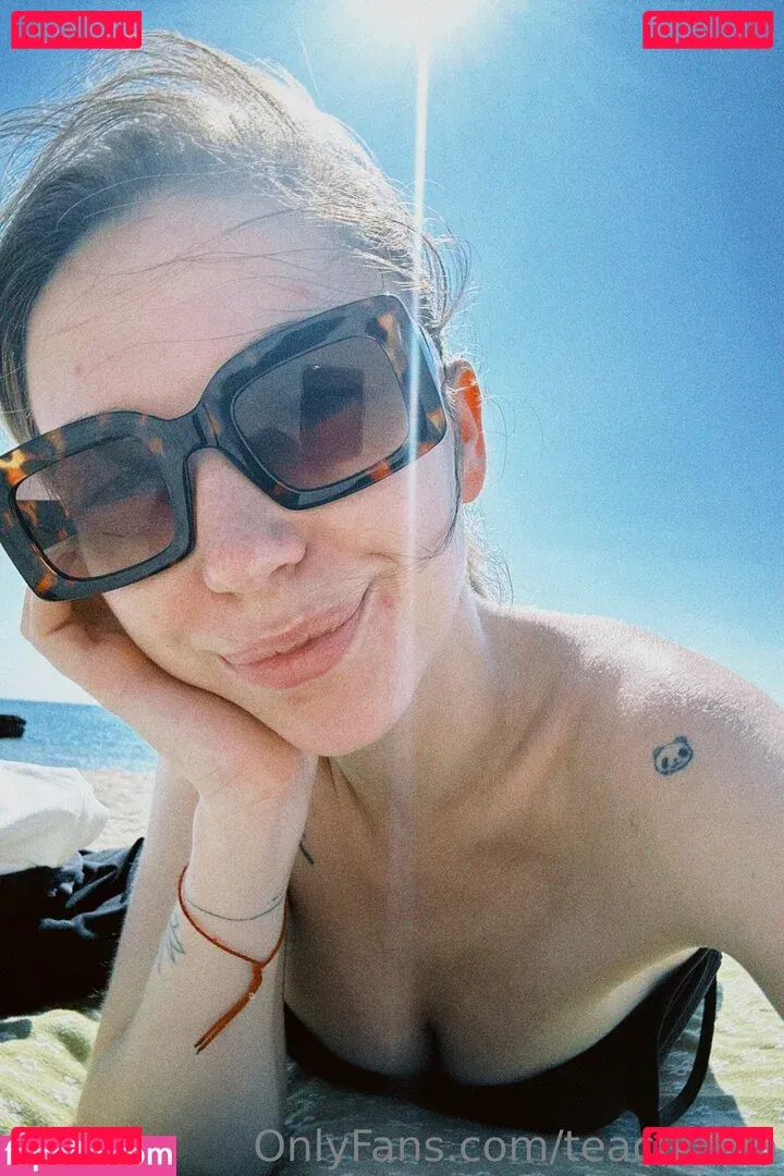 teach_ella Onlyfans Photo Gallery 