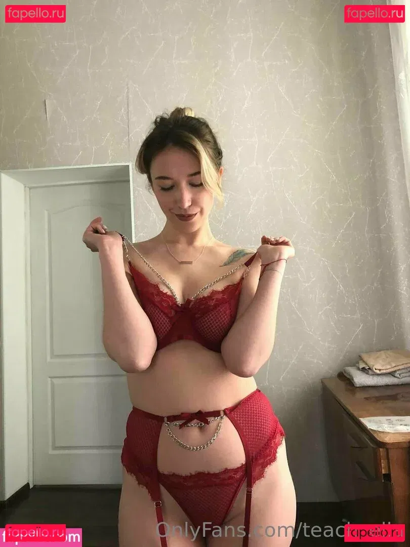 teach_ella Onlyfans Photo Gallery 