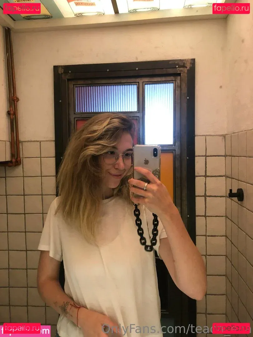 teach_ella Onlyfans Photo Gallery 