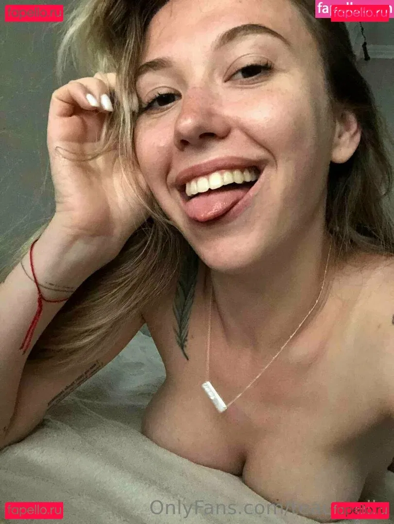 teach_ella Onlyfans Photo Gallery 