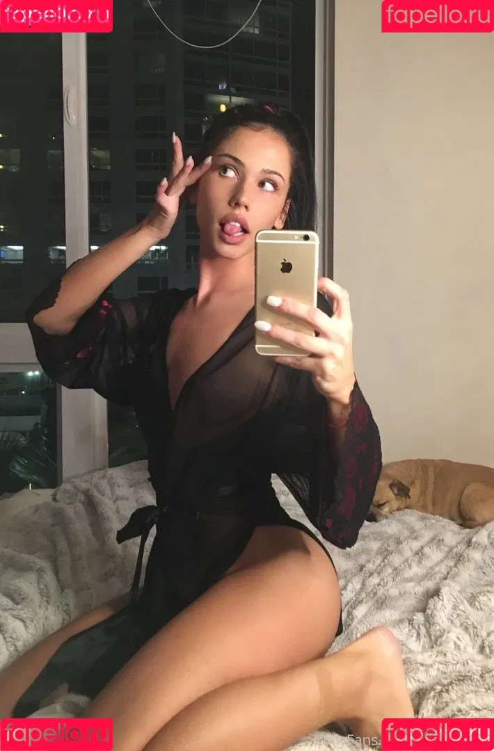 Lindsey Groll Onlyfans Photo Gallery 