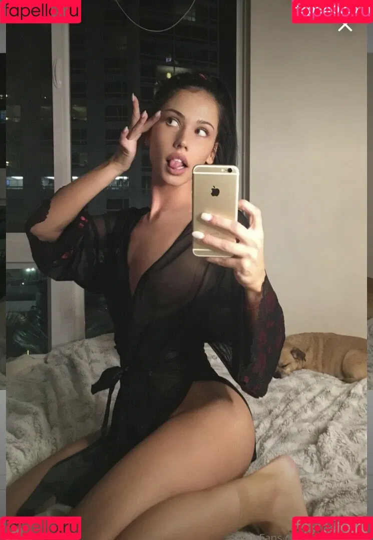 Lindsey Groll Onlyfans Photo Gallery 