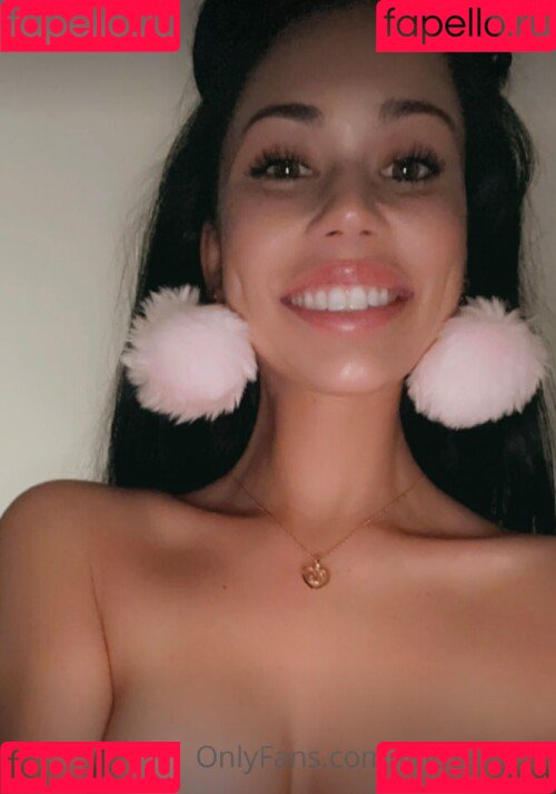 Lindsey Groll Onlyfans Photo Gallery 