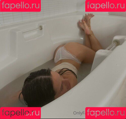 Lindsey Groll Onlyfans Photo Gallery 