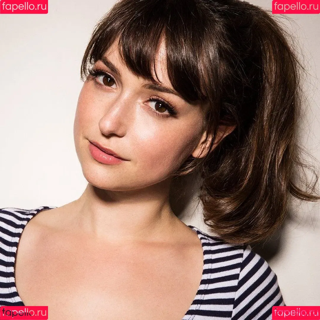 Milana Vayntrub Onlyfans Photo Gallery 