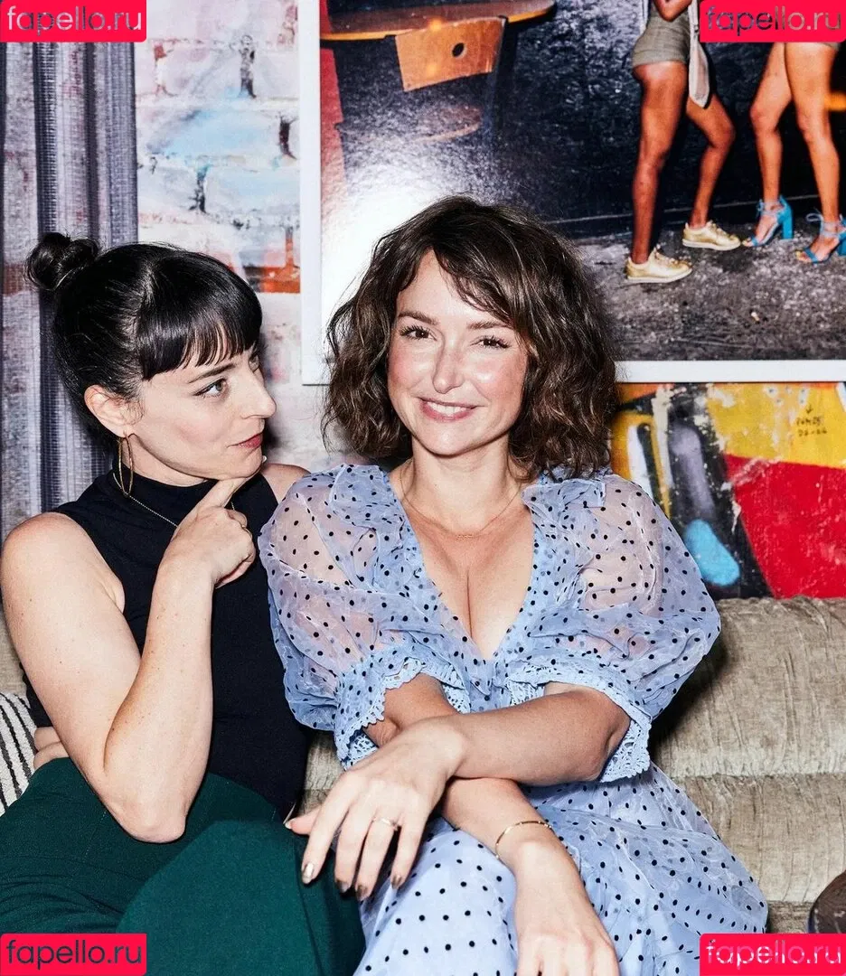 Milana Vayntrub Onlyfans Photo Gallery 