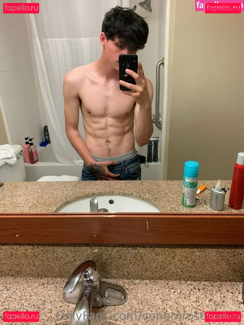 venomroseexotic Onlyfans Photo Gallery 