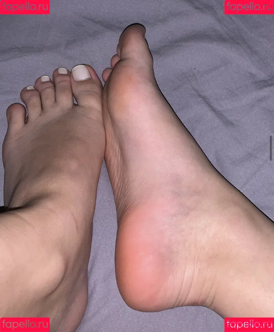 Prii_feet Onlyfans Photo Gallery 