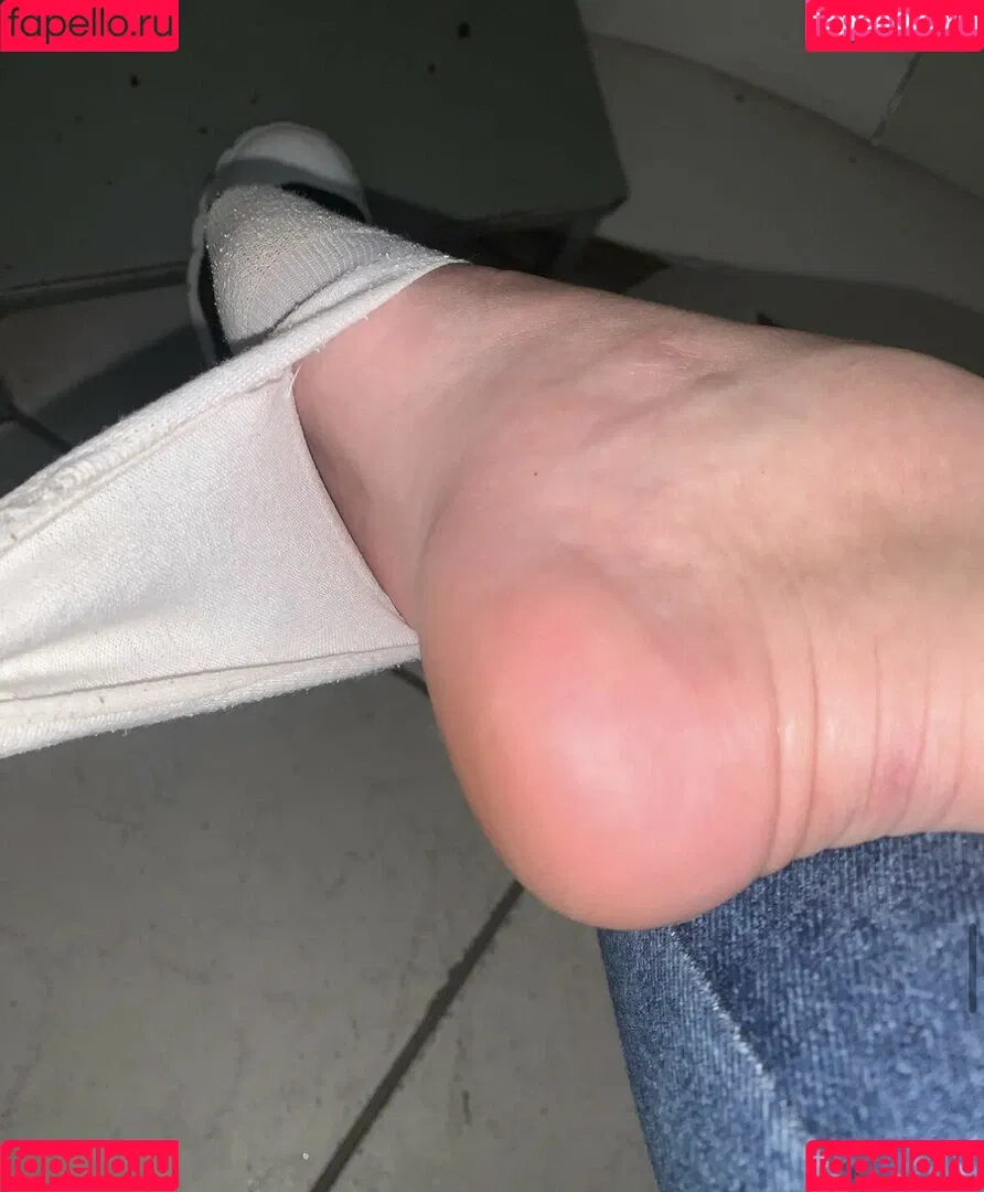 Prii_feet Onlyfans Photo Gallery 