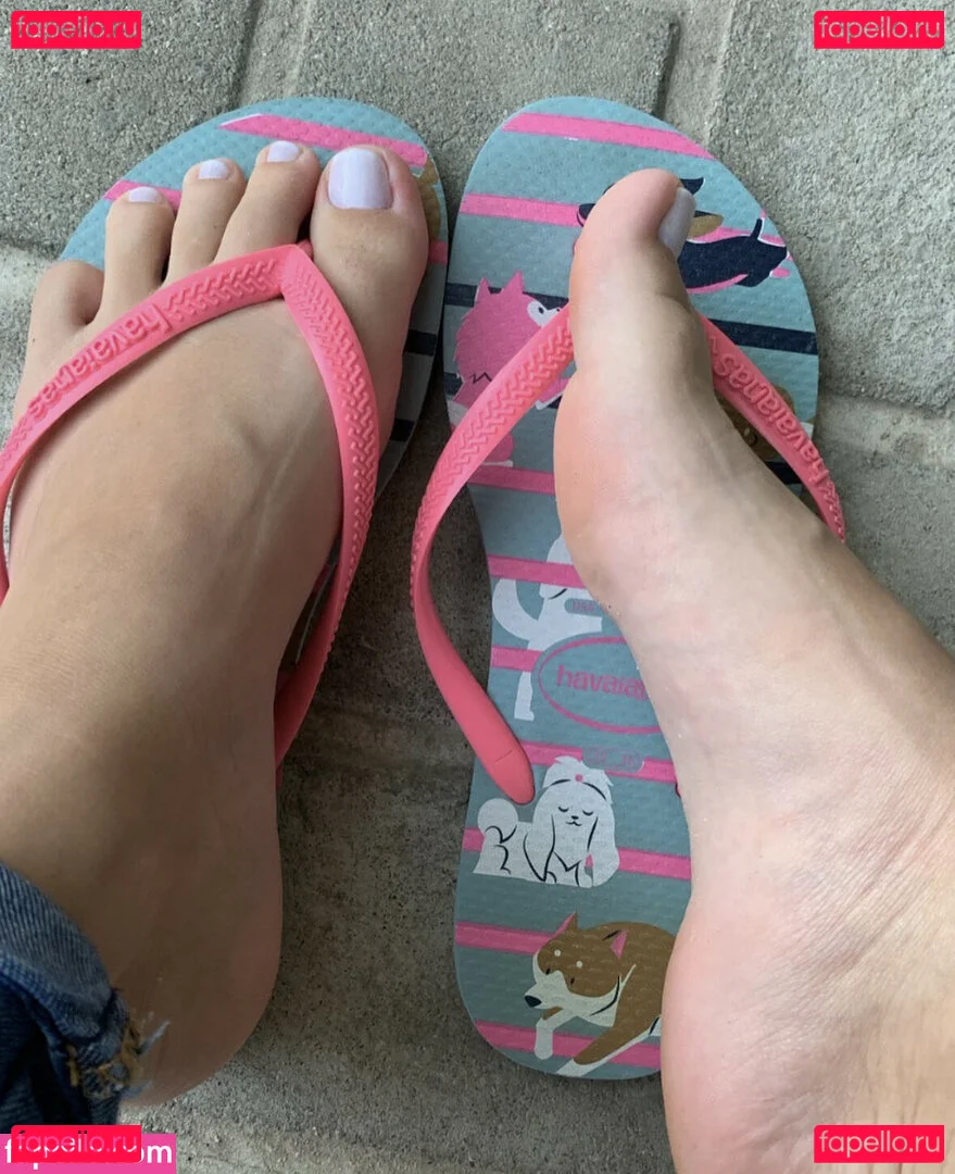 Prii_feet Onlyfans Photo Gallery 