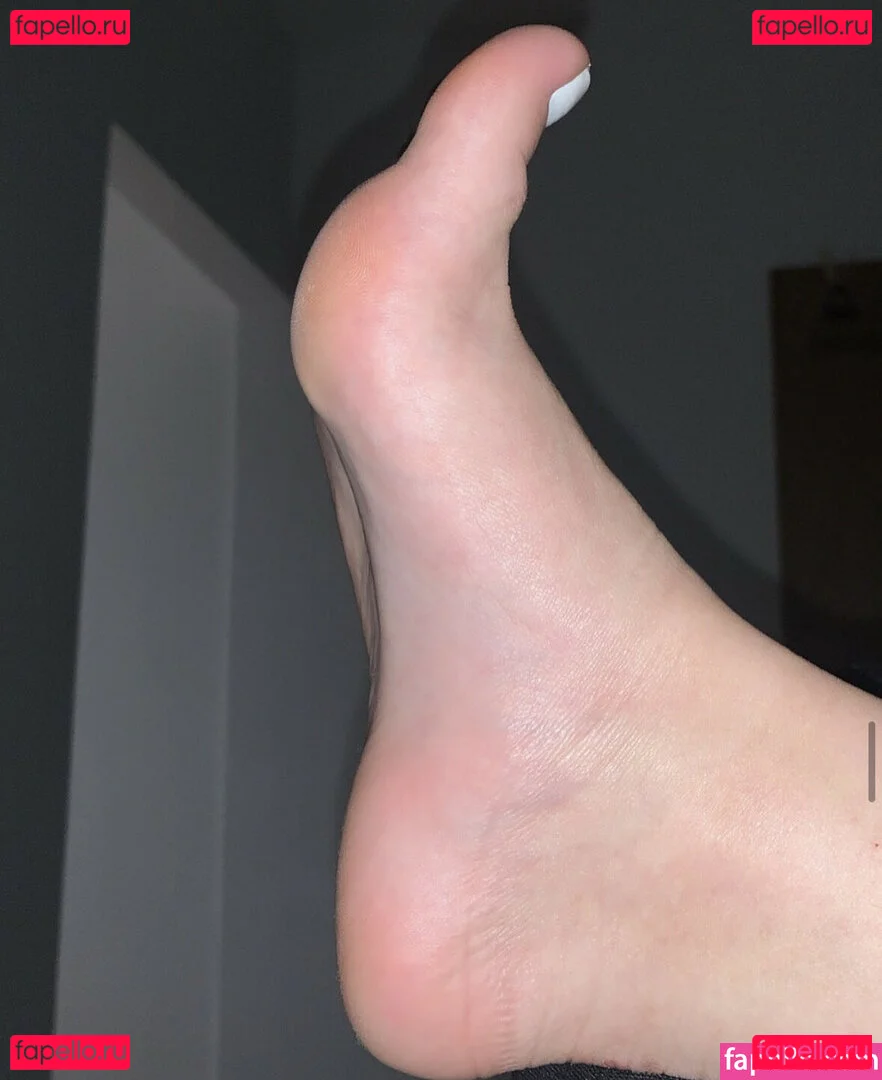 Prii_feet Onlyfans Photo Gallery 