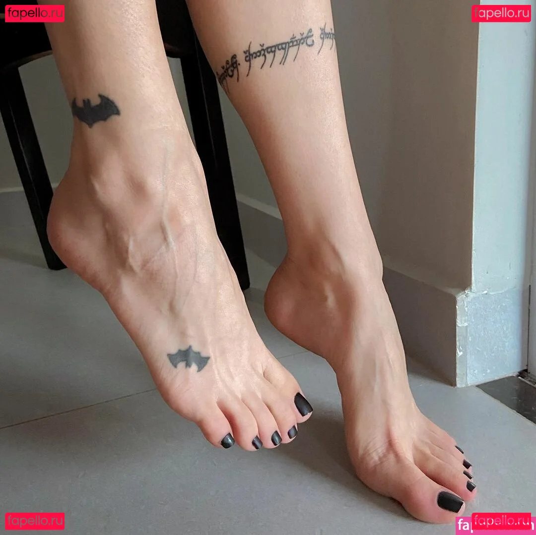Prii_feet Onlyfans Photo Gallery 