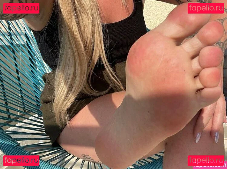 Prii_feet Onlyfans Photo Gallery 
