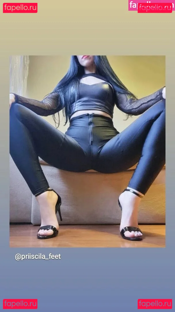 Prii_feet Onlyfans Photo Gallery 