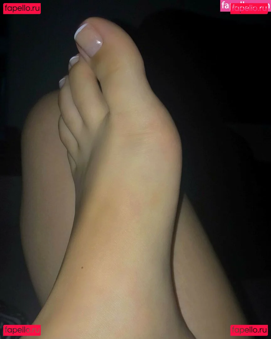 Prii_feet Onlyfans Photo Gallery 