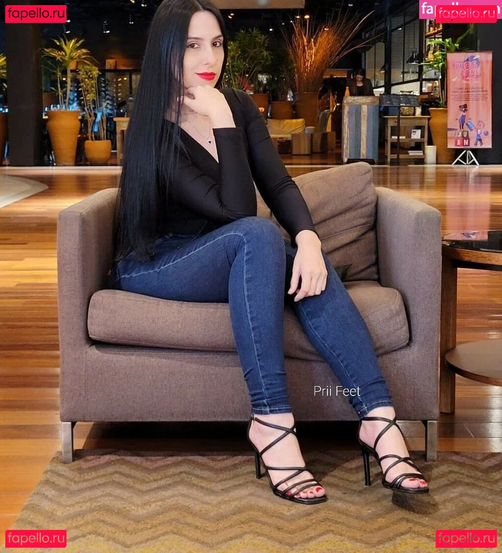 Prii_feet Onlyfans Photo Gallery 