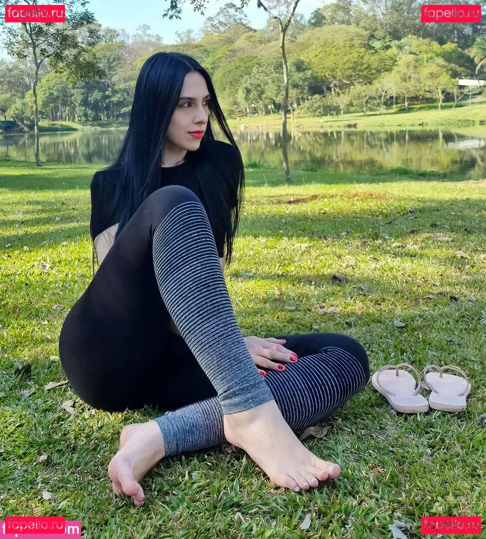 Prii_feet Onlyfans Photo Gallery 