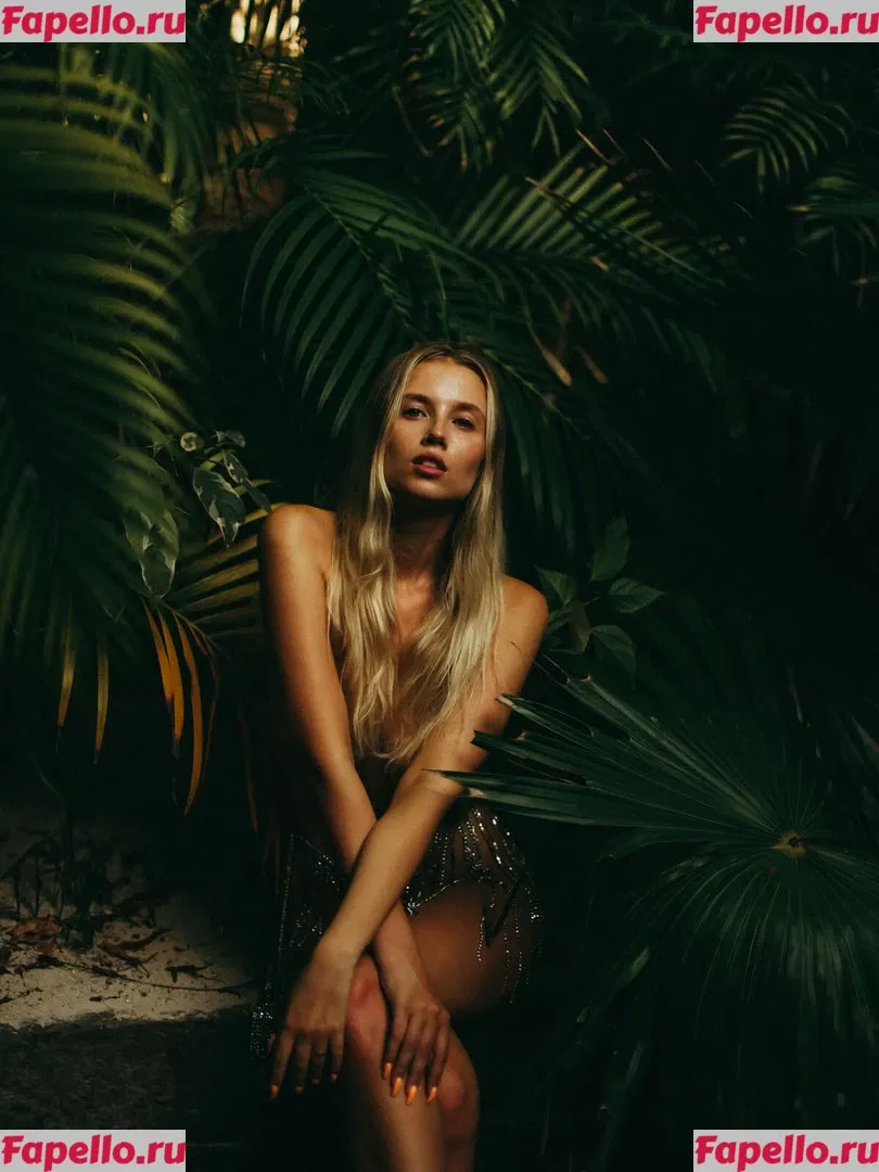 Sunkissedmag Onlyfans Photo Gallery 