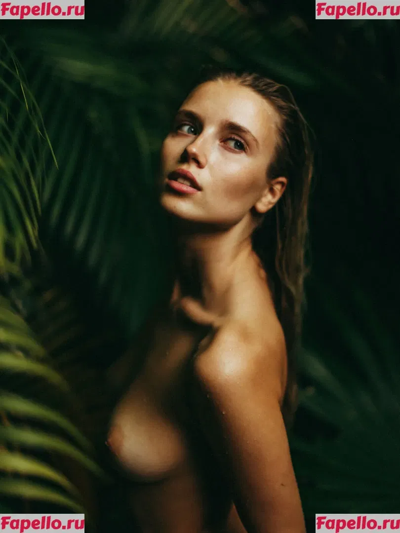 Sunkissedmag Onlyfans Photo Gallery 