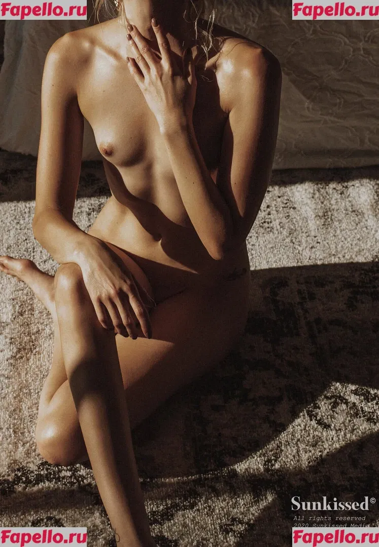 Sunkissedmag Onlyfans Photo Gallery 