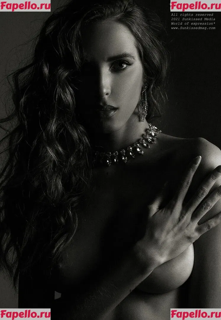 Sunkissedmag Onlyfans Photo Gallery 