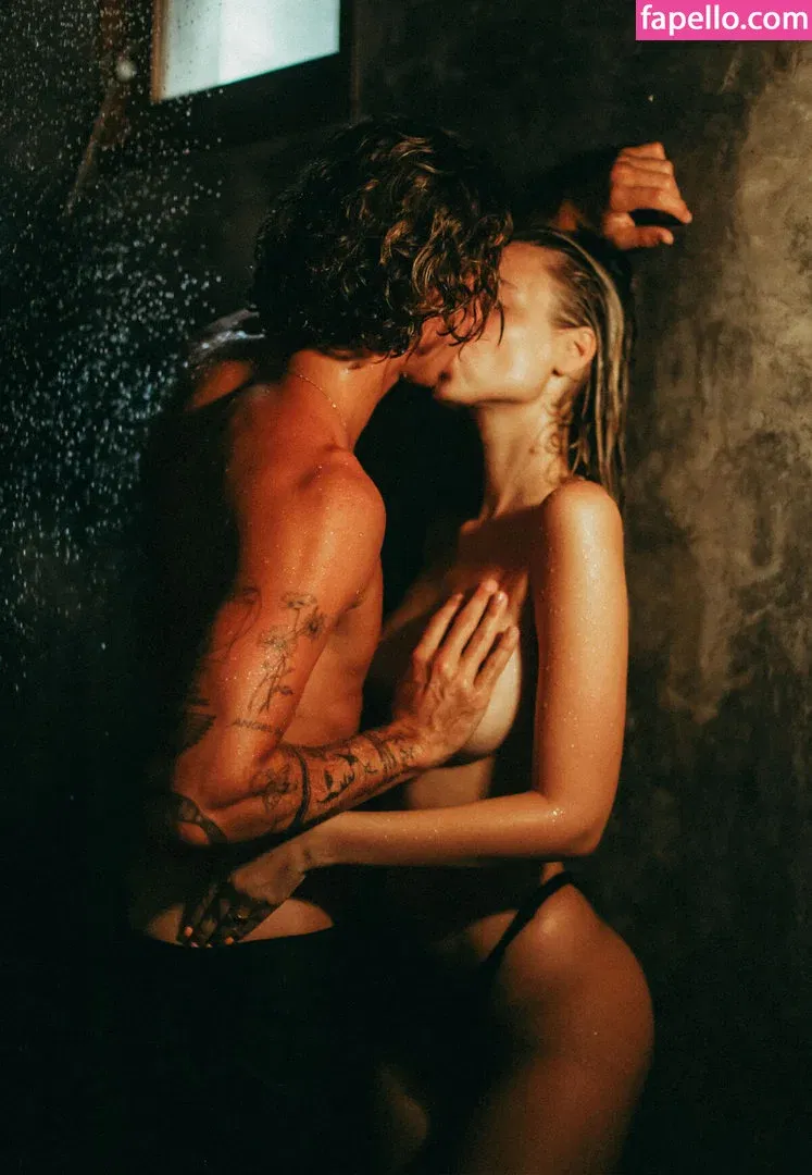 Sunkissedmag Onlyfans Photo Gallery 