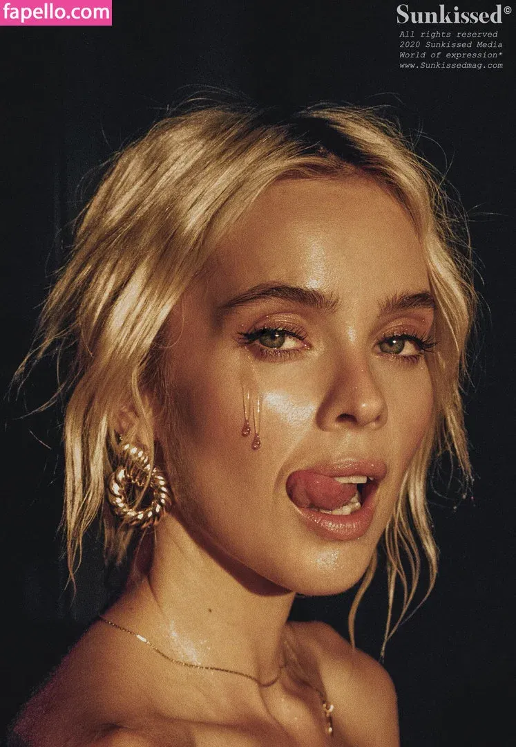 Sunkissedmag Onlyfans Photo Gallery 