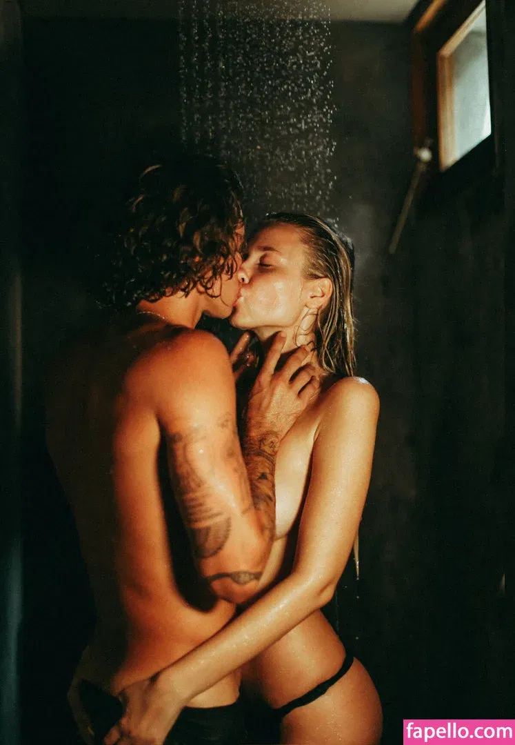 Sunkissedmag Onlyfans Photo Gallery 