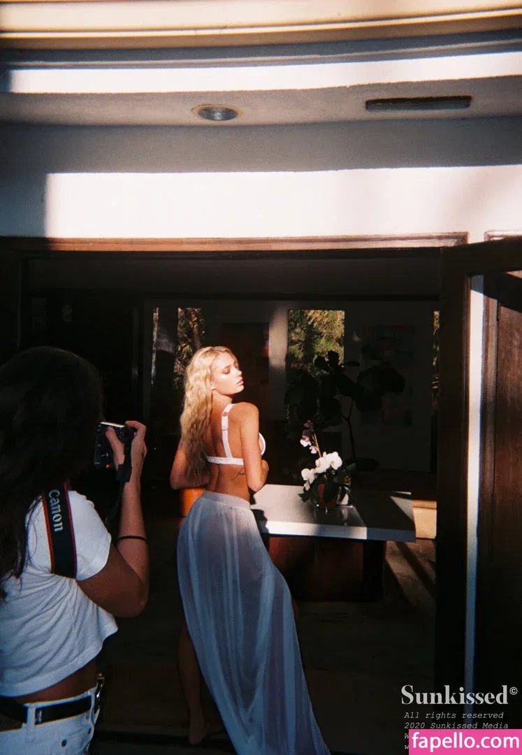 Sunkissedmag Onlyfans Photo Gallery 