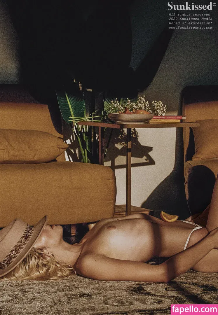 Sunkissedmag Onlyfans Photo Gallery 