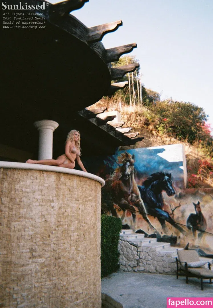 Sunkissedmag Onlyfans Photo Gallery 